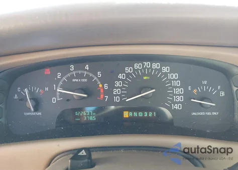 1998 Buick Park Avenue z USA, uszkodzony, nr VIN 1G4CW52KXW4618186